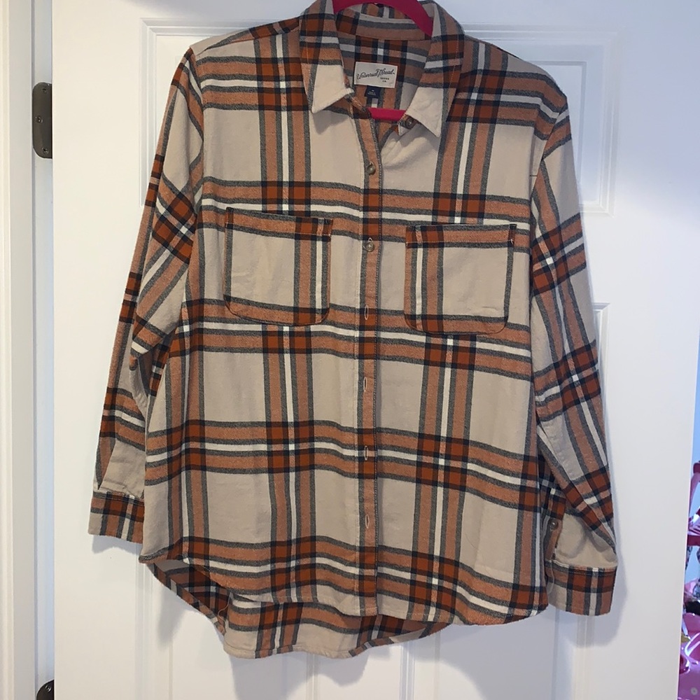 Universal Thread Flannel - moving sale!! Make me an offer
